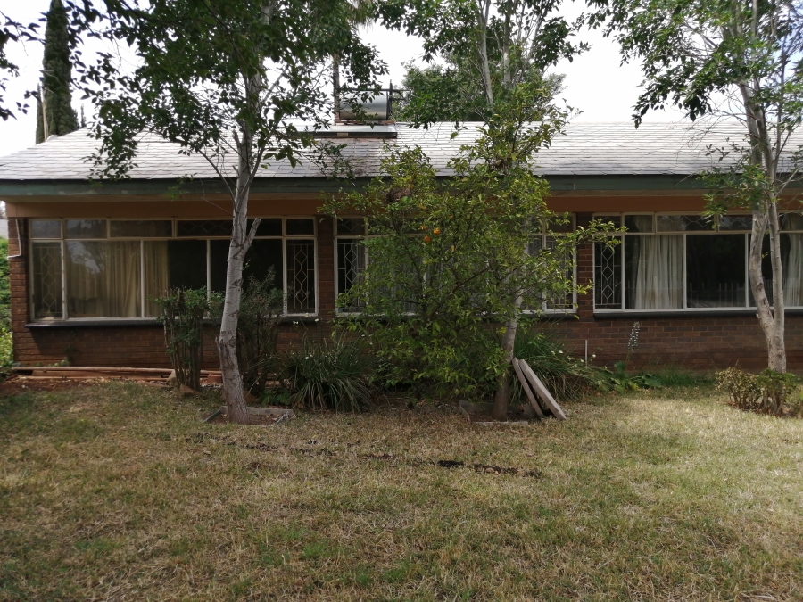 4 Bedroom Property for Sale in Wilkoppies North West